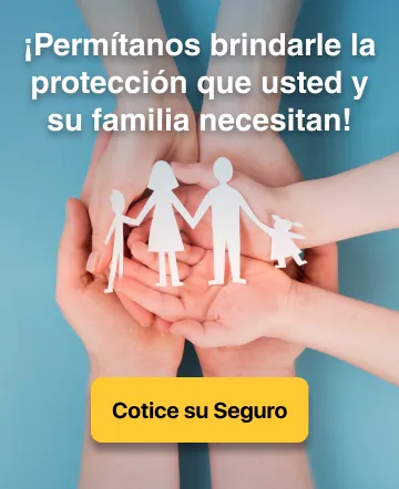Conjunto de manos representando sostener una familia de papel
