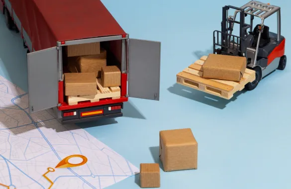 Camión con cajas alrededor