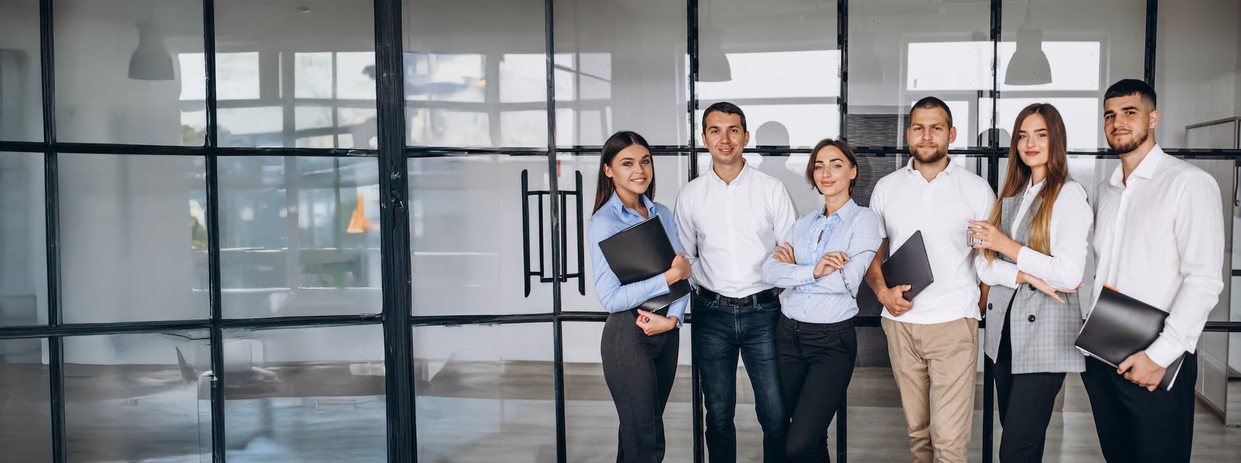 Grupo Personas Trabajando Plan Negocios Oficina 1303 15854 (1)